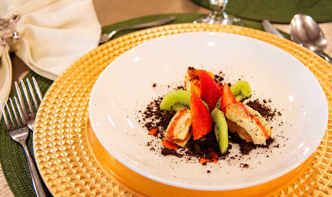 Cuisine Slide Galaxy Diver III - Galaxy Cruises