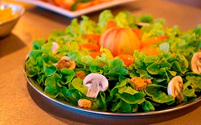 Food and Drinks Slide Galaxy Diver III - Galaxy Cruises